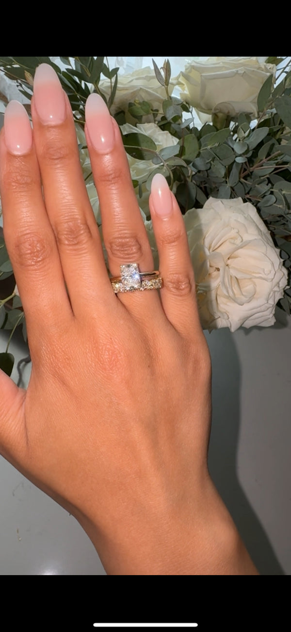Ring purchased from VVS King, photo from review